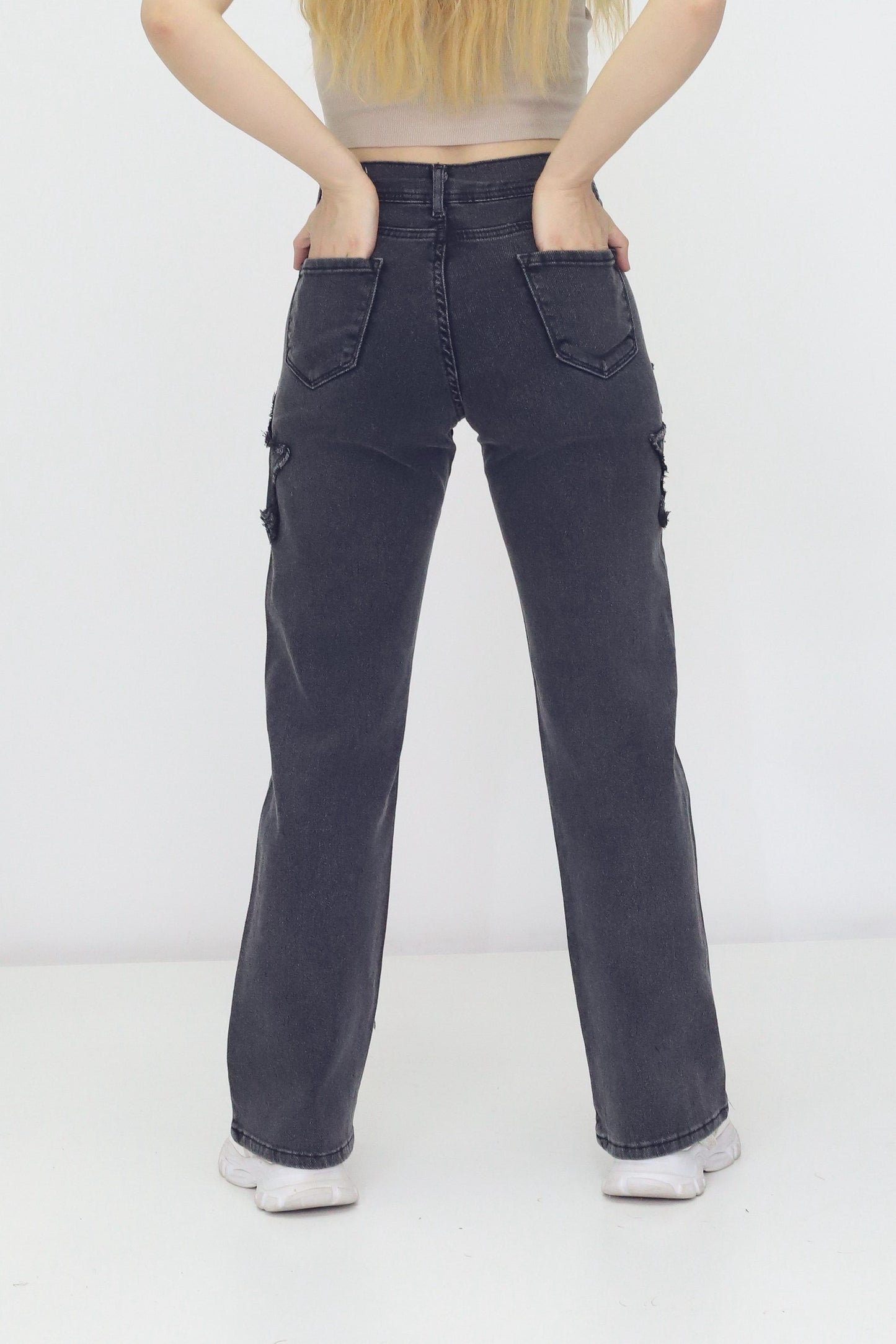 Kadın 4 Yıldız Detaylı Kot Pantolon – Yüksek Bel, Bol Paça, Mom Jeans