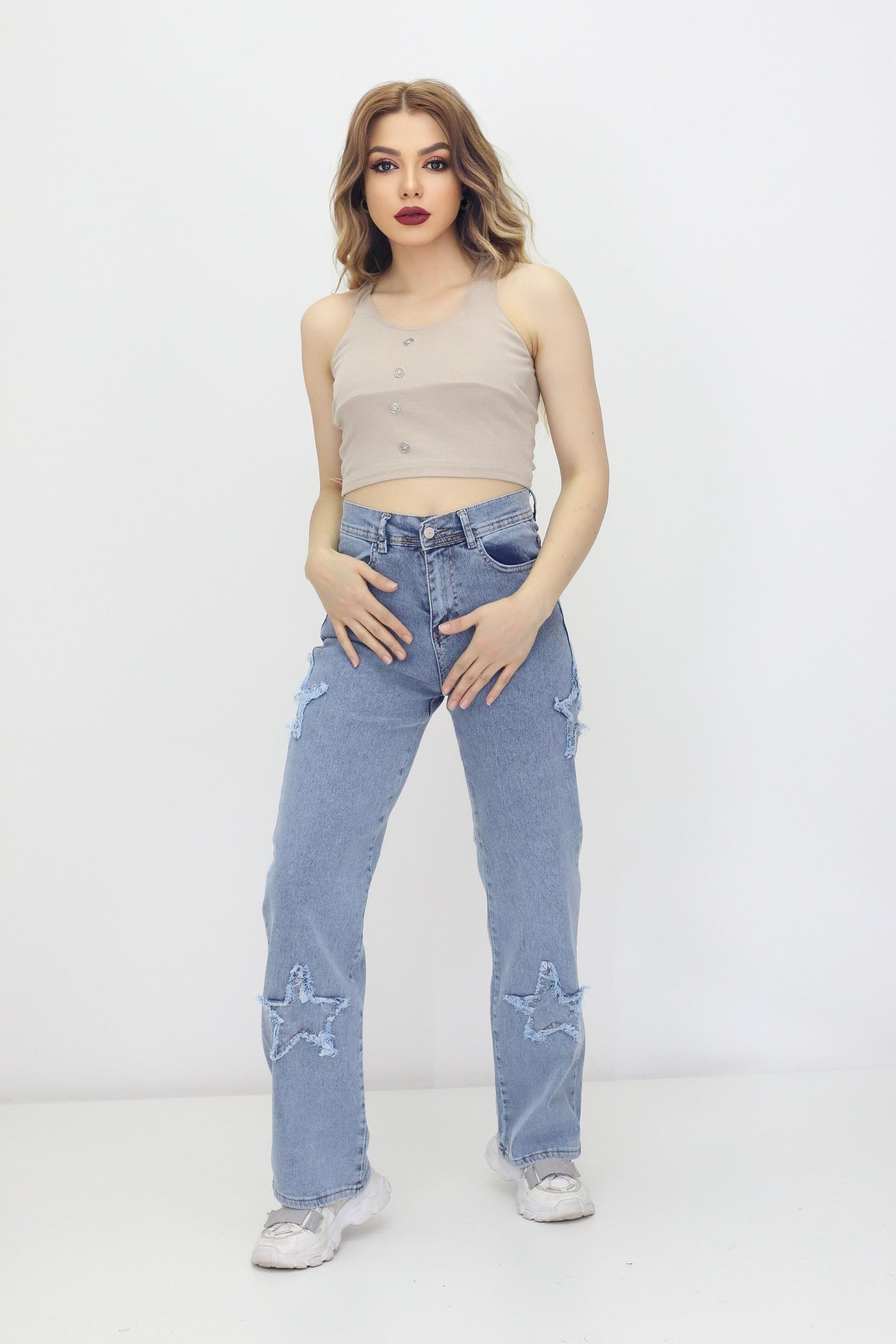 Kadın 4 Yıldız Detaylı Kot Pantolon – Yüksek Bel, Bol Paça, Mom Jeans