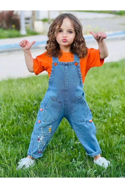 Unisex Çocuk Salopet ve Turuncu Tişört Takımı – Ayarlanabilir Askılı, Denim