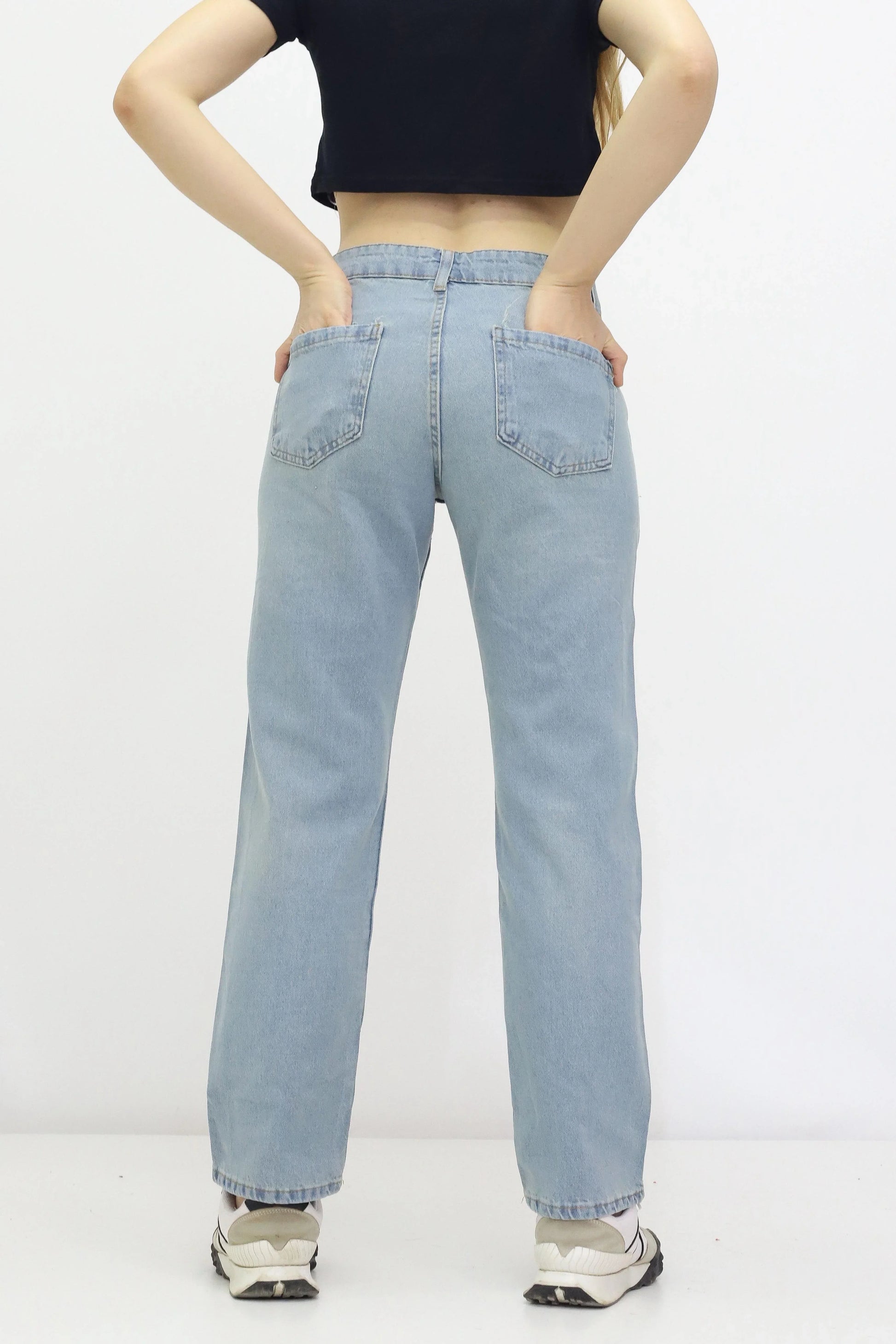 Kadın Taş Detaylı Kot Pantolon Buz Mavi - The Velavois