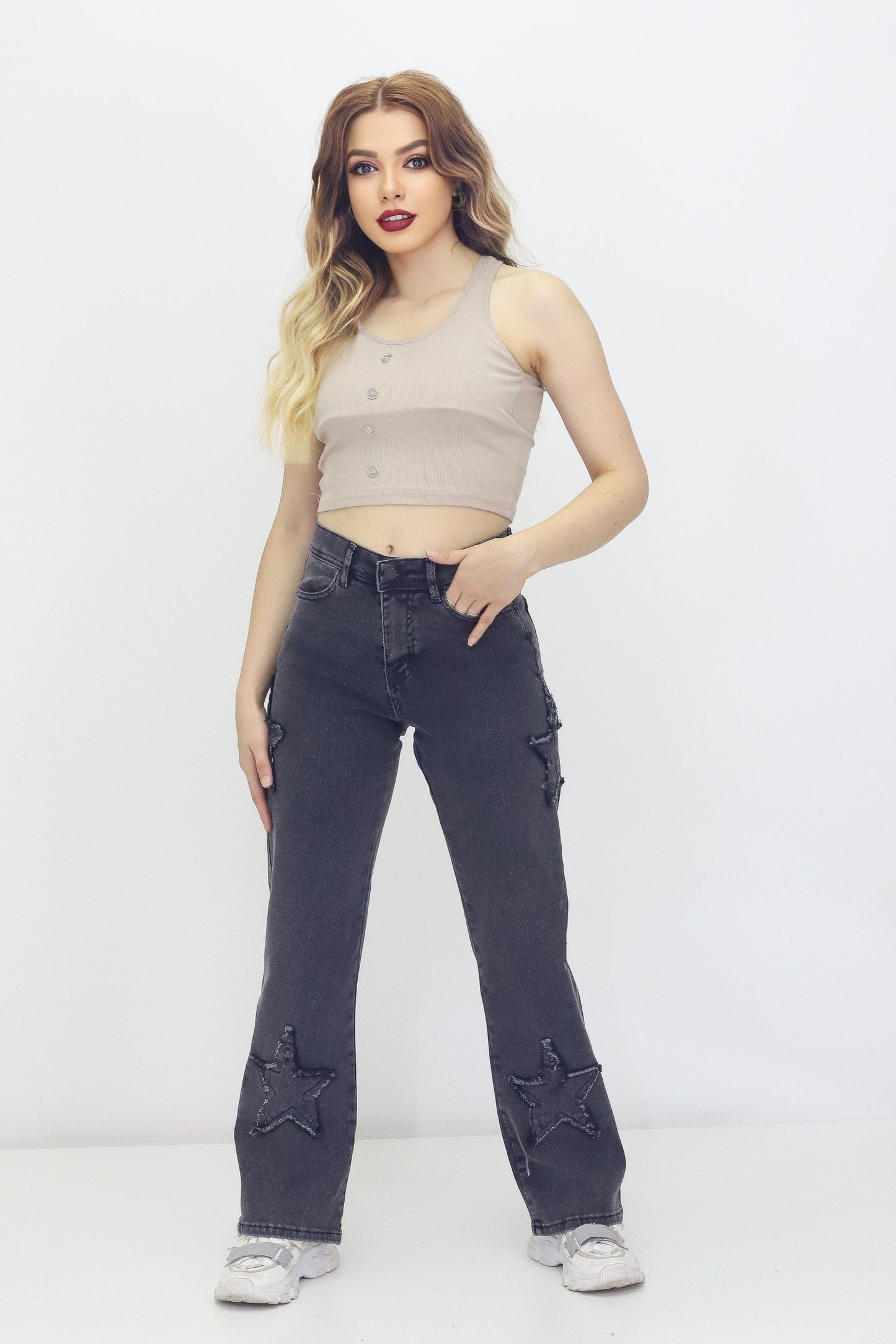 Kadın 4 Yıldız Detaylı Kot Pantolon – Yüksek Bel, Bol Paça, Mom Jeans