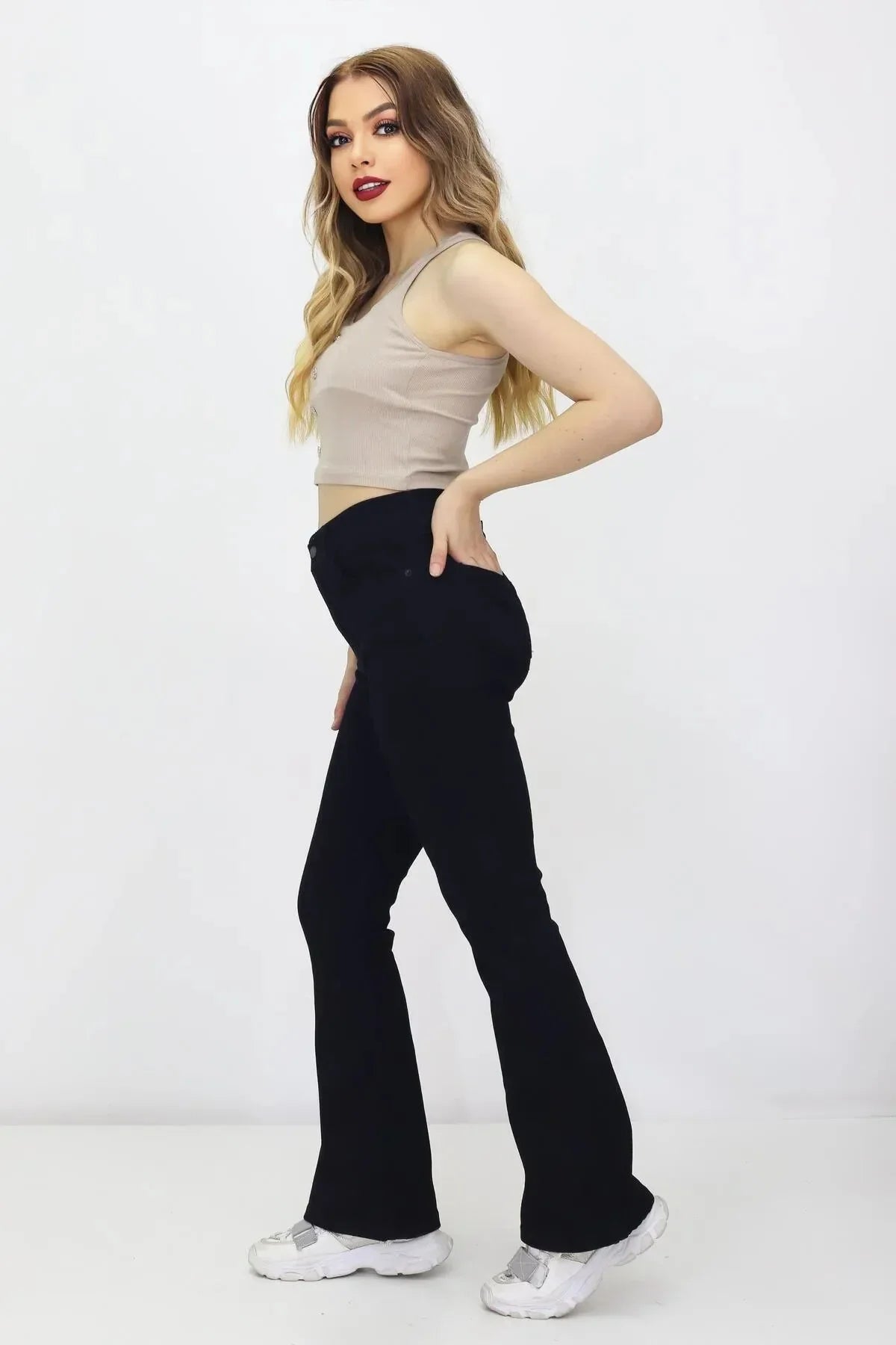 Kadın İspanyol Paça Kot Pantolon Siyah - The Velavois